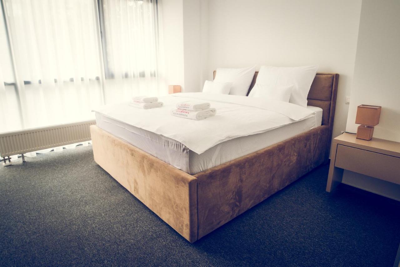 Apartmani Sl Luxury Banja Luka Esterno foto