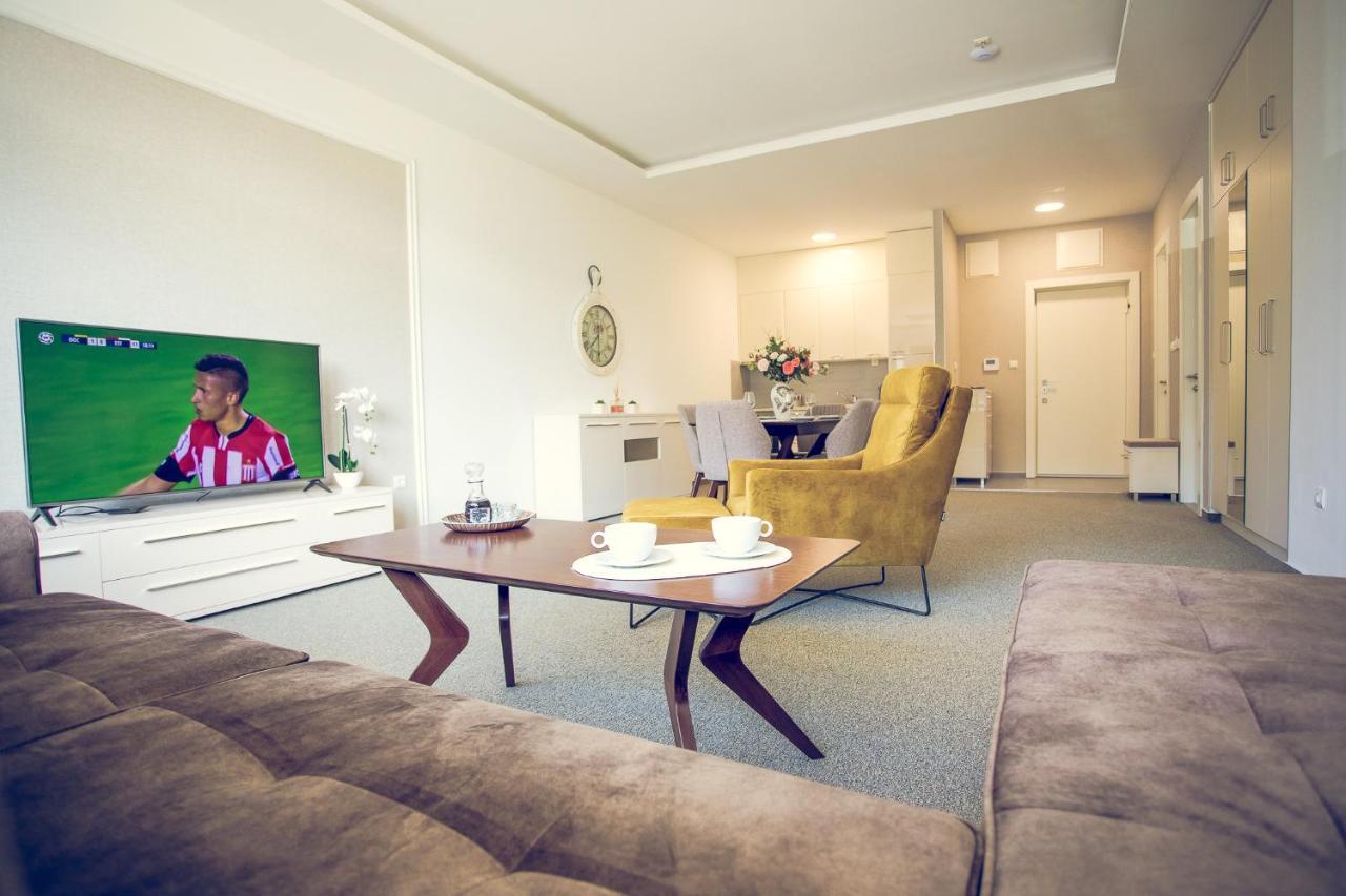 Apartmani Sl Luxury Banja Luka Esterno foto