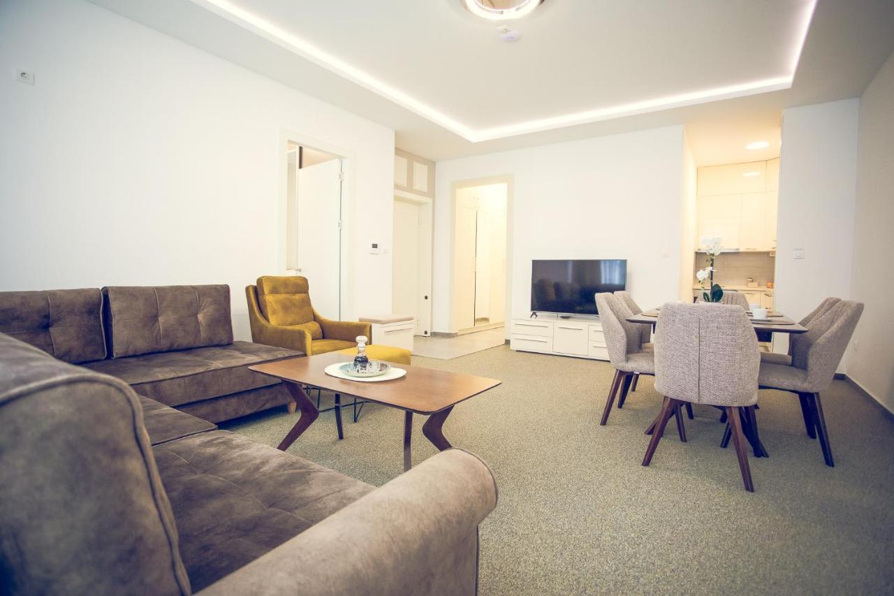 Apartmani Sl Luxury Banja Luka Esterno foto
