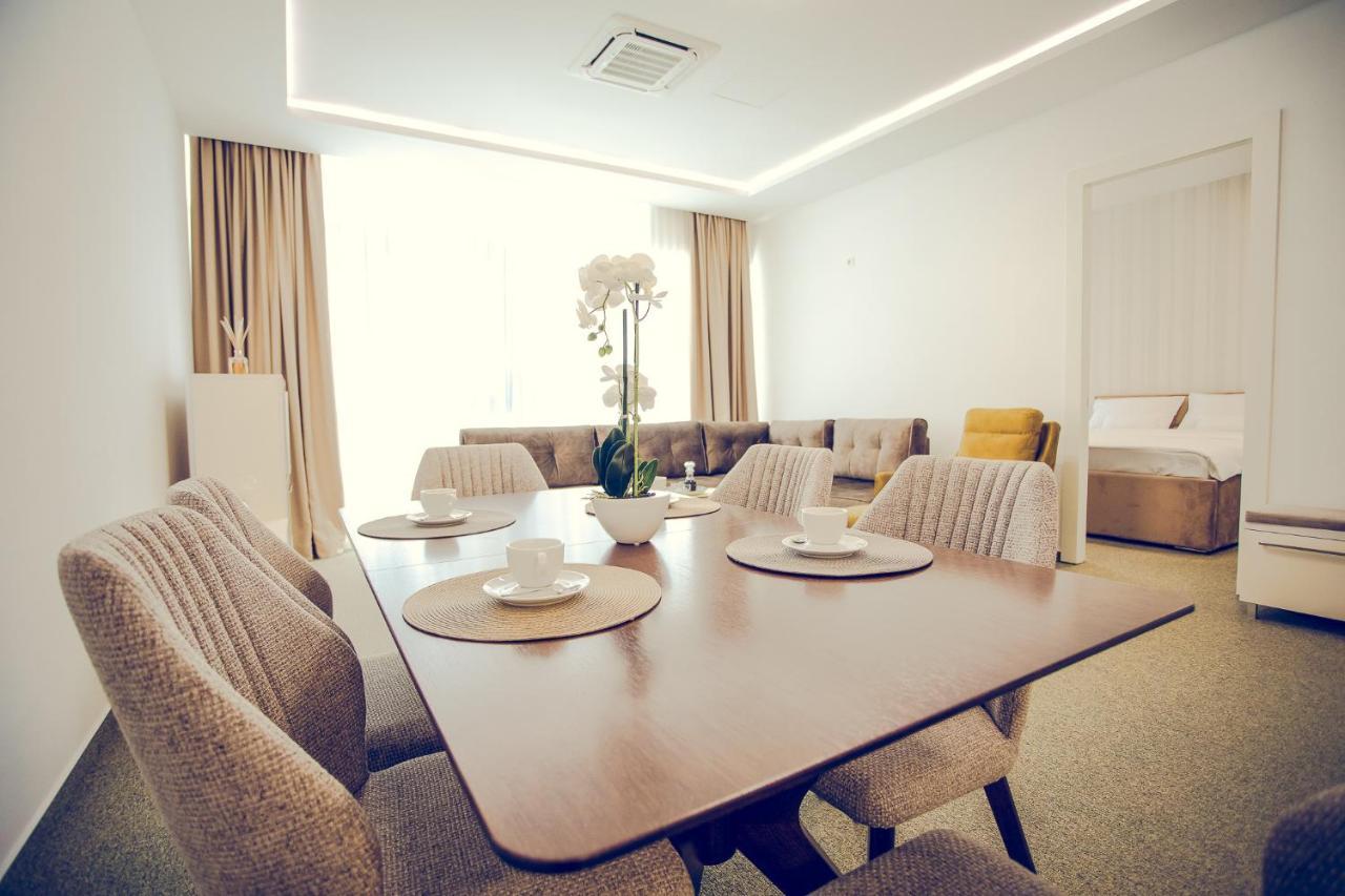 Apartmani Sl Luxury Banja Luka Esterno foto